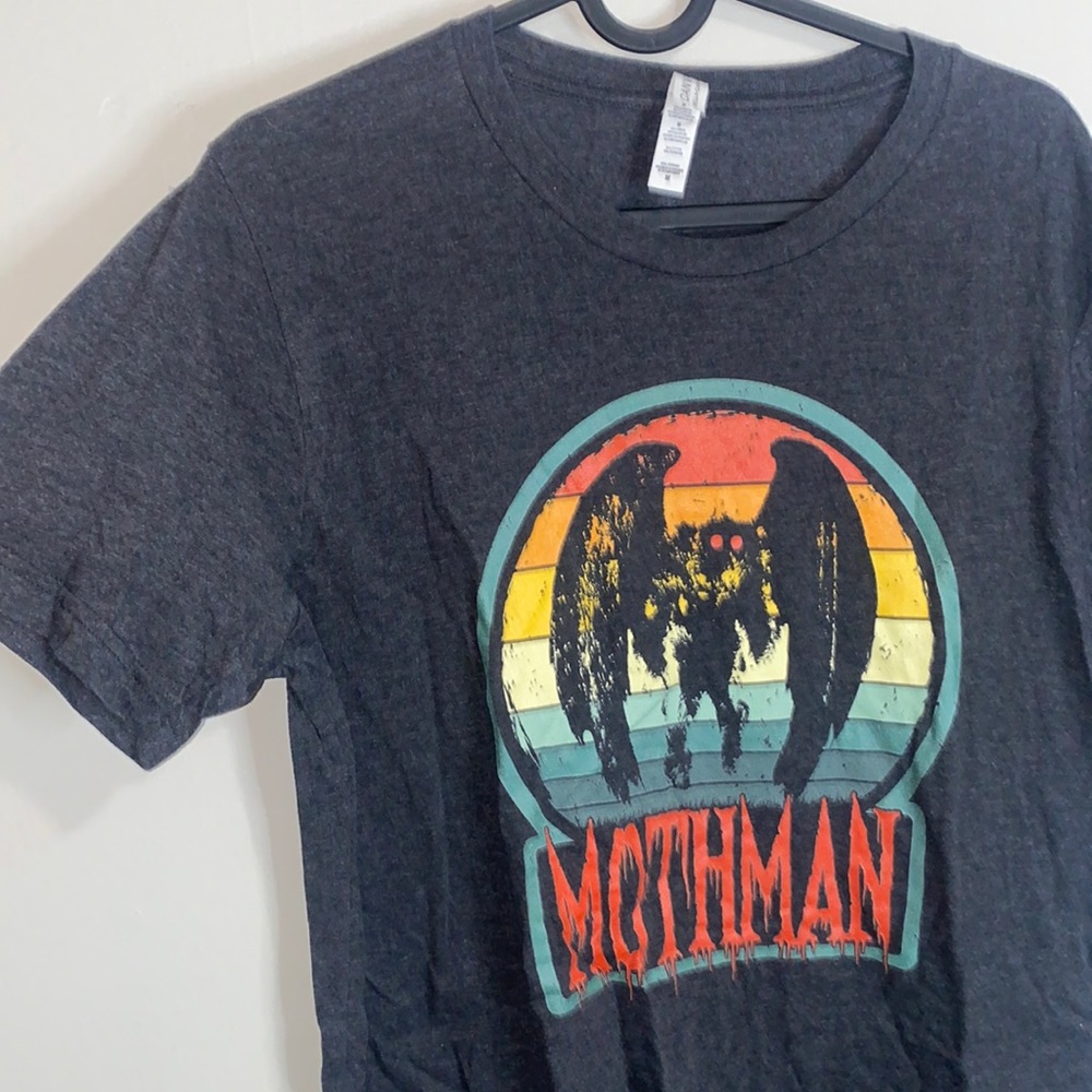 🐛Vintage style Moth man dark grey tee!